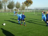 S.K.N.W.K. JO10-1 - FC De Westhoek '20 JO10-2 (competitie) seizoen 2022-2023 (najaar - 2e fase)) (44/85)